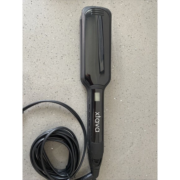 Xtava Pro-Satin Advanced Infrared 69W Straightener Model # XTV020012 Tested - Picture 2 of 11